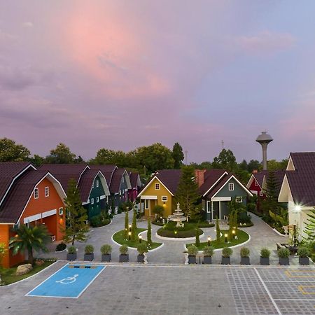 Picha Ville Resort Watthana Nakhon 外观 照片